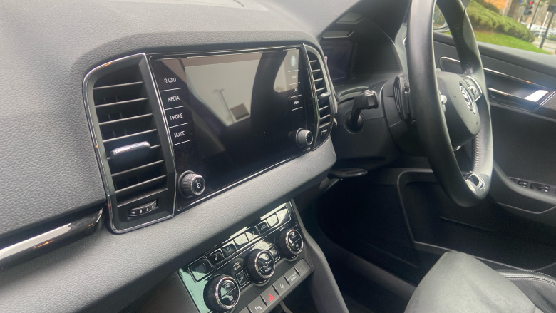 Skoda Karoq 1.5 TSI SE L 5dr DSG Petrol Estate